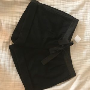 JCrew Size 8 100% wool shorts