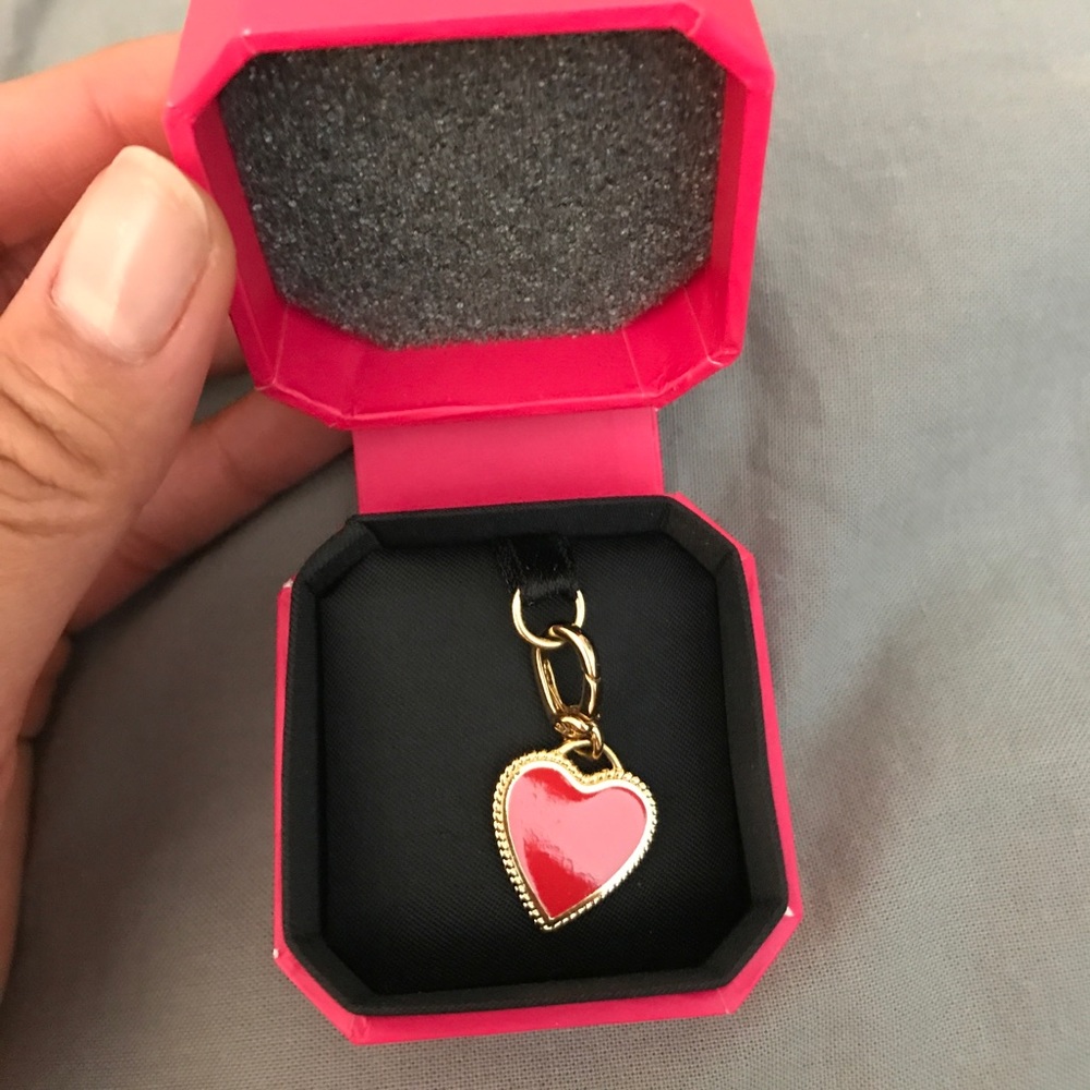 Juicy couture heart necklace pendant with heart