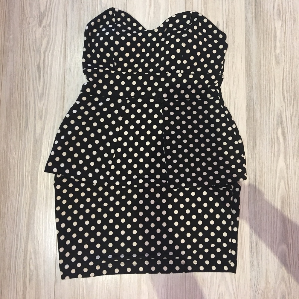 Never worn Francesca's strapless dress!