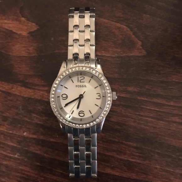 Women's fossil watch - Picture 1 of 4