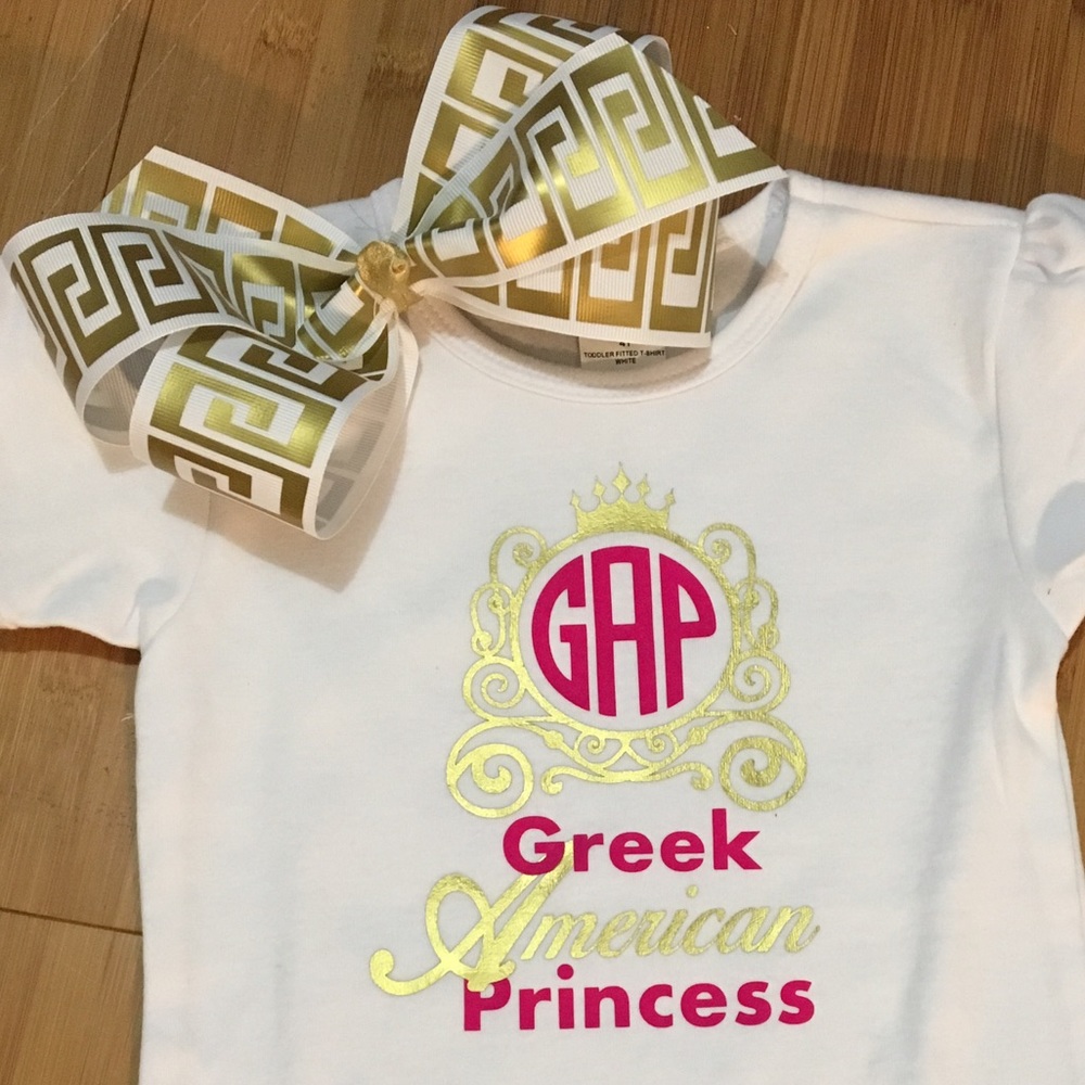 GAP shirt with Greek Bow!