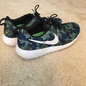 Floral Nike Roshes