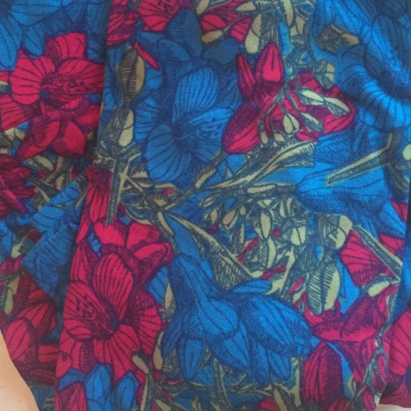 LuLaRoe OS leggings - Picture 2 of 2