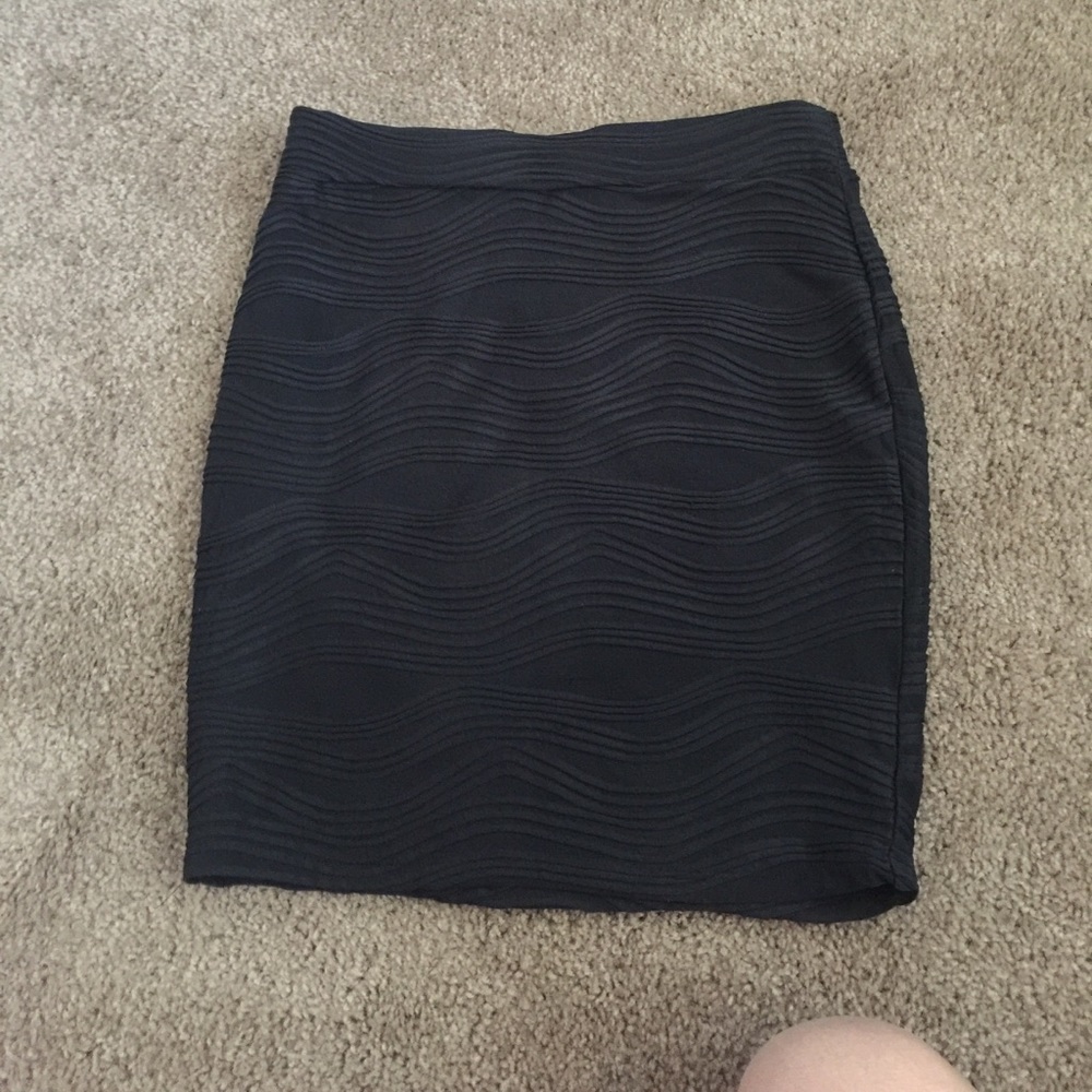 Jennifer Lopez black with design mini skirt