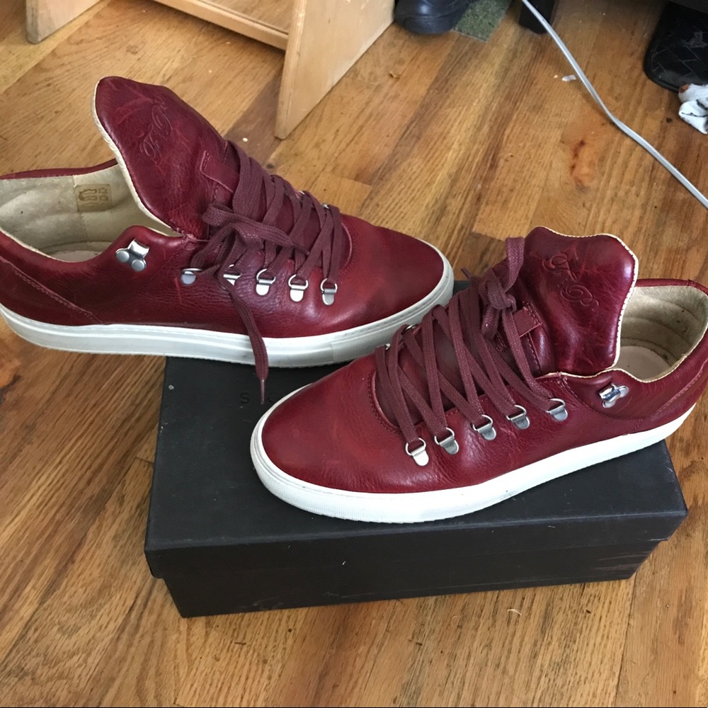 Filling pieces sneaker