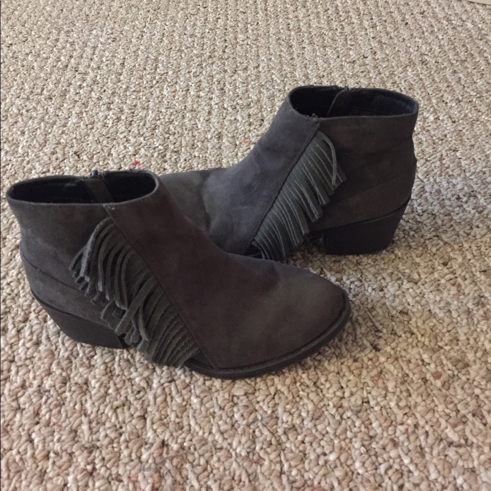 Booties - Picture 3 of 3