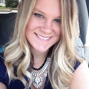 Meet your Posher, Mandy