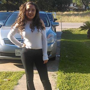 Meet your Posher, Heey