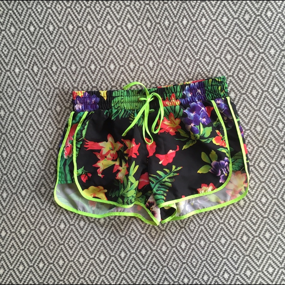 👒Floral shorts
