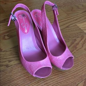 Pink Jessica Simpson wedges