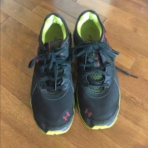 Under armour running sneakers