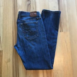 Lucky Brand Jeans Sweet 'N Straight cut