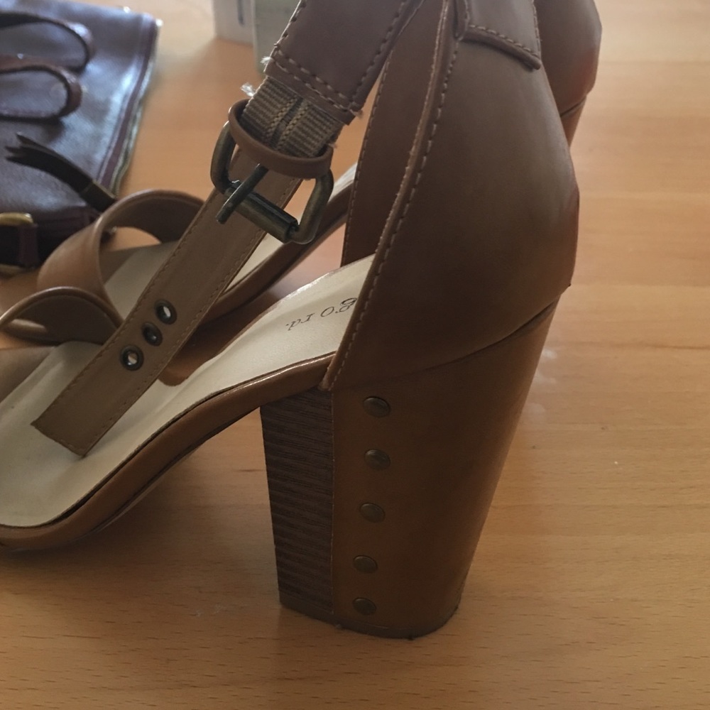 Shoes - Picture 3 of 3