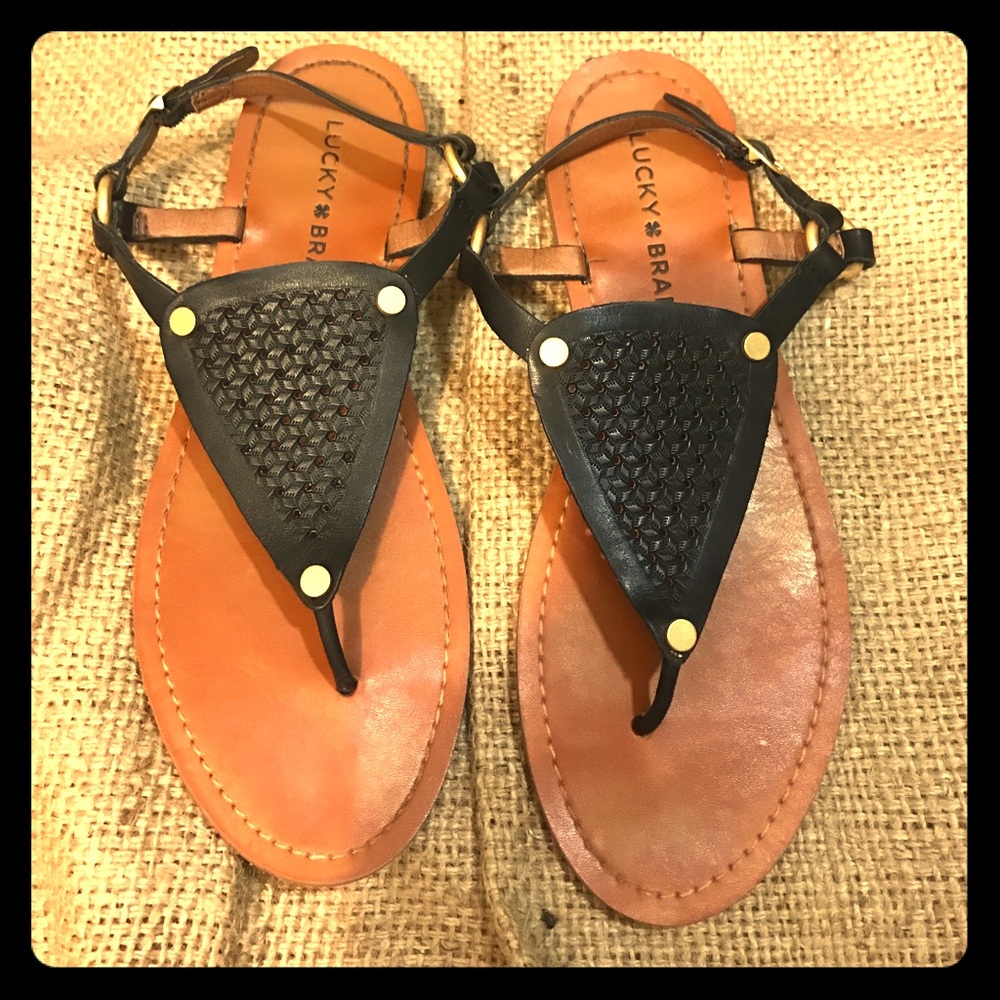 Lucky sandals! Perfect for summer!