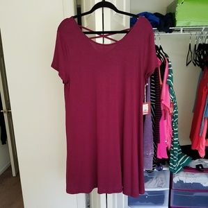 Maroon lightweight flowy dress with cap sleeves