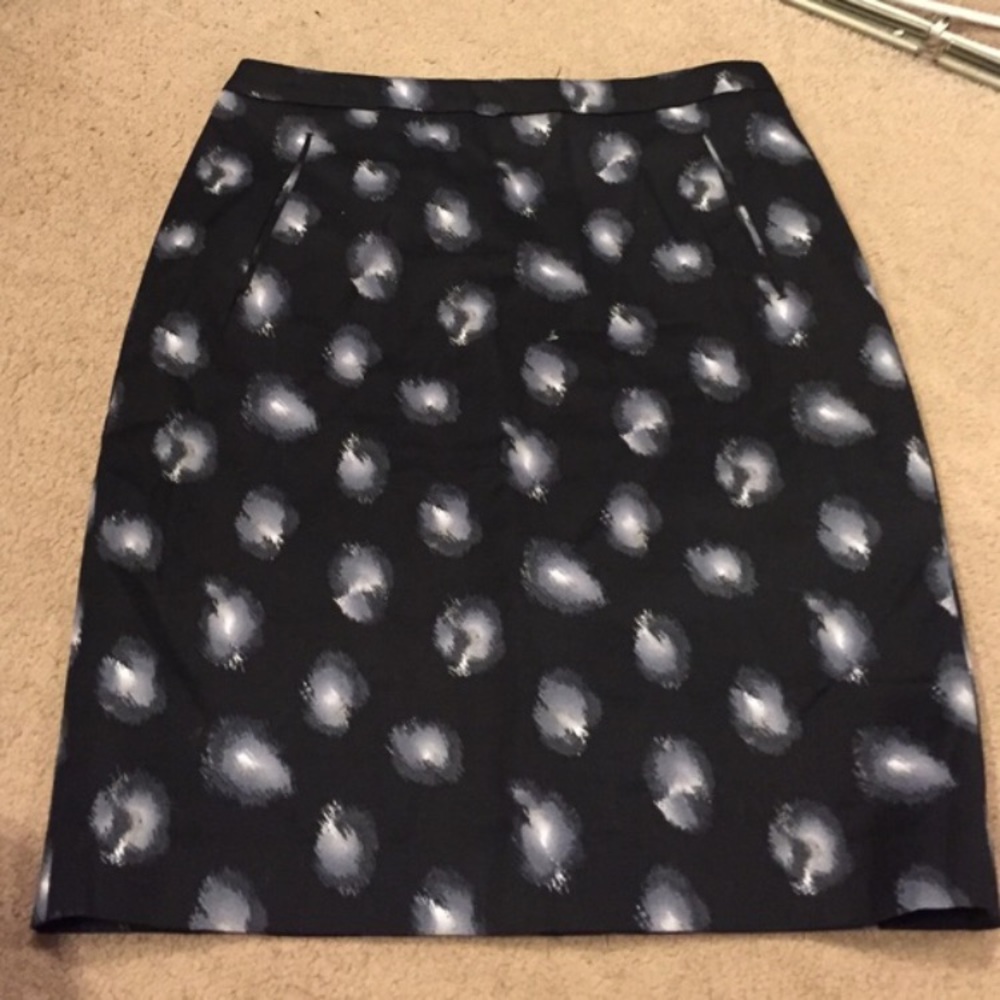 Printed Pencil Skirt ✏️