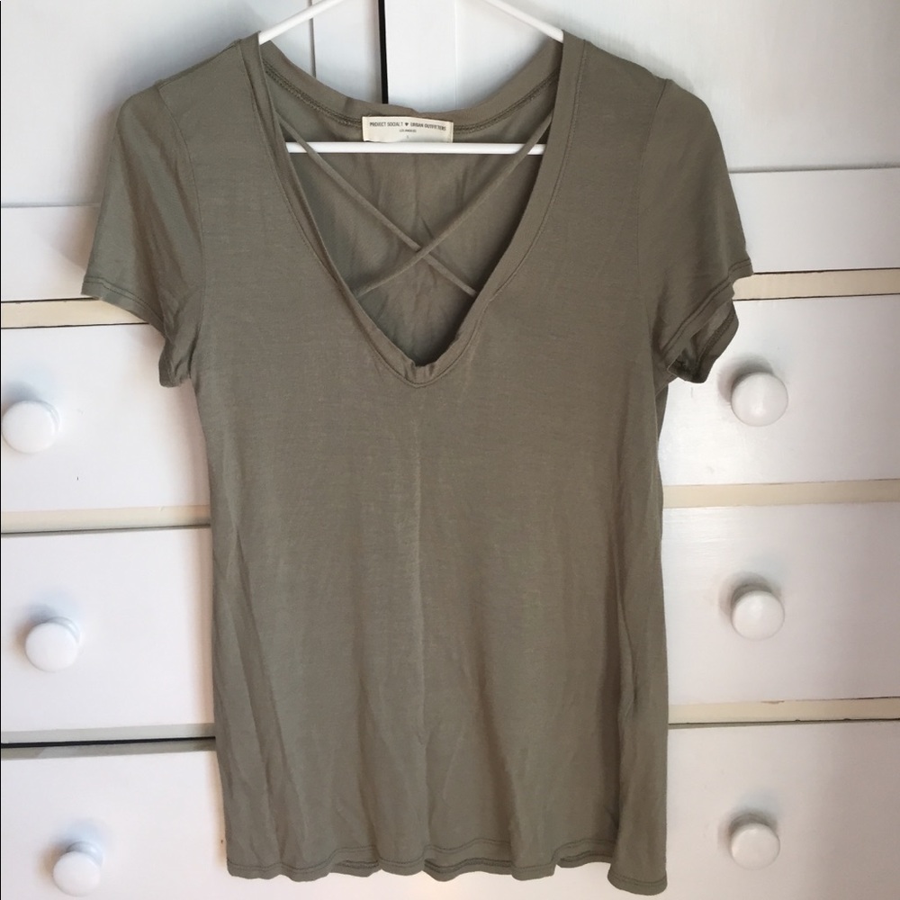 Project Social T criss cross basic T