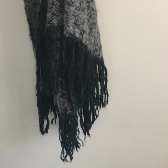 ASOS Accessories - ASOS Scarf ASOS Accessories - ASOS Scarf