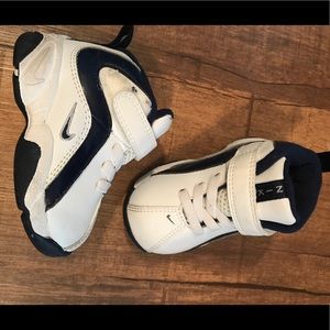 Nike Baby Hightop Sneakers Size 3