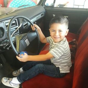 Meet your Posher, Felix