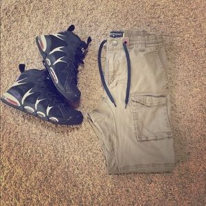 ‼️Donating Tomorrow‼️Chino pants