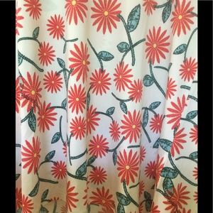 Lularoe Floral Classic T NWT