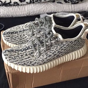 Yeezy Inspired Sneakers, Looks 100% Authentic