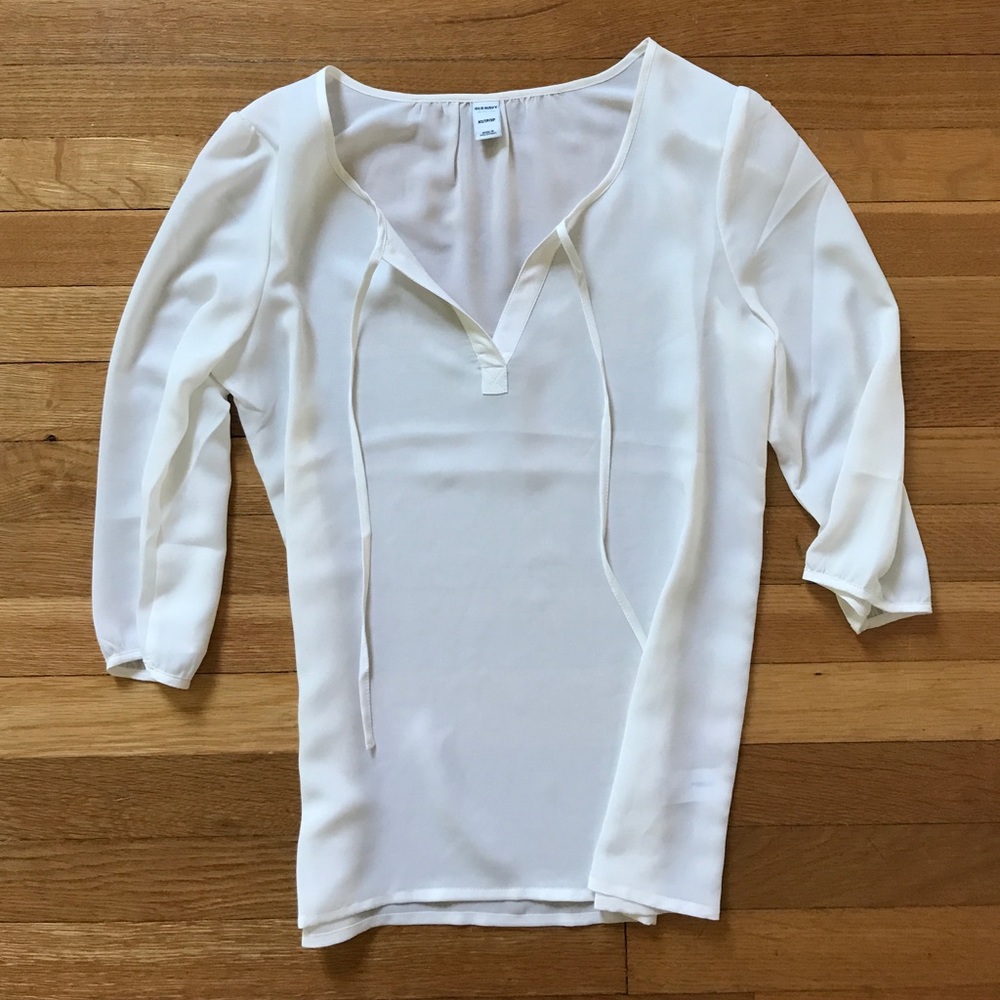 NWOT sheer blouse from Old Navy size XS