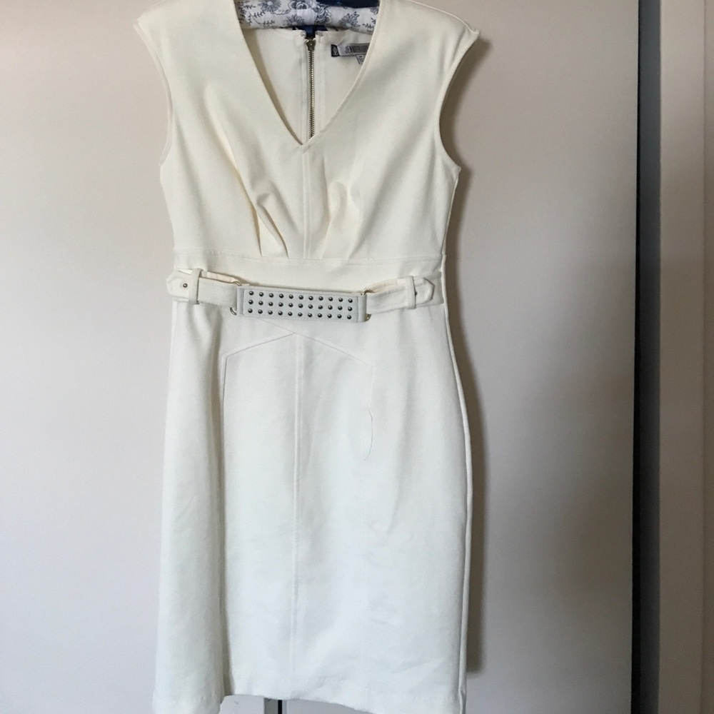Off white knit dress by J Lo 6P (4)