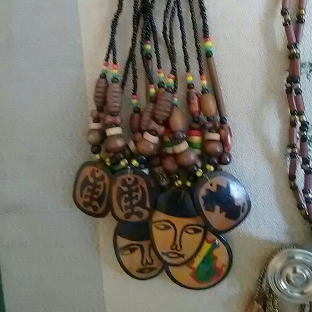 Bonita's Boutique African Wood Carved Necklace