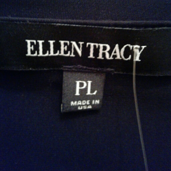 Ellen Tracy 1/2 sleeve blouse - Picture 4 of 4