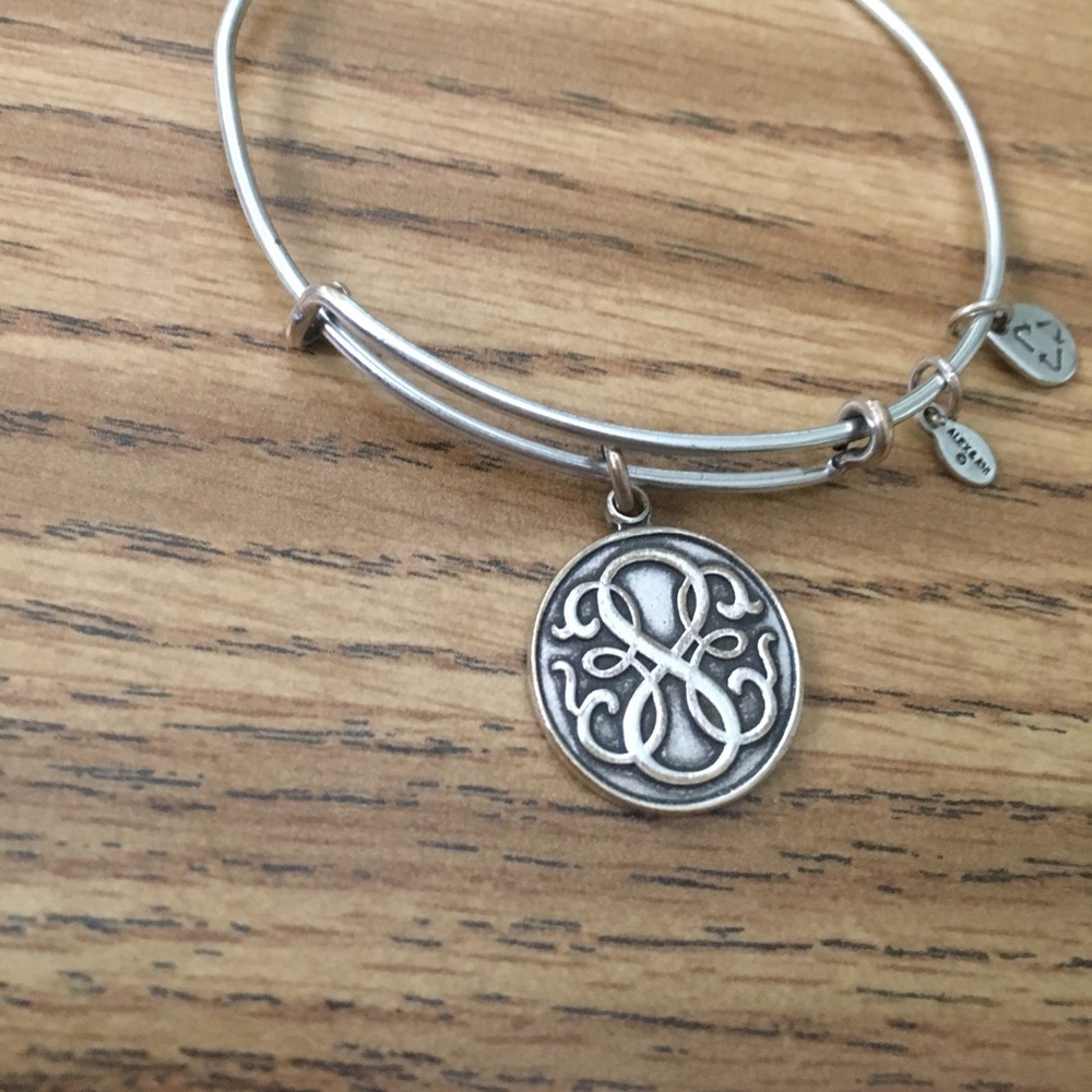 Alex and ani