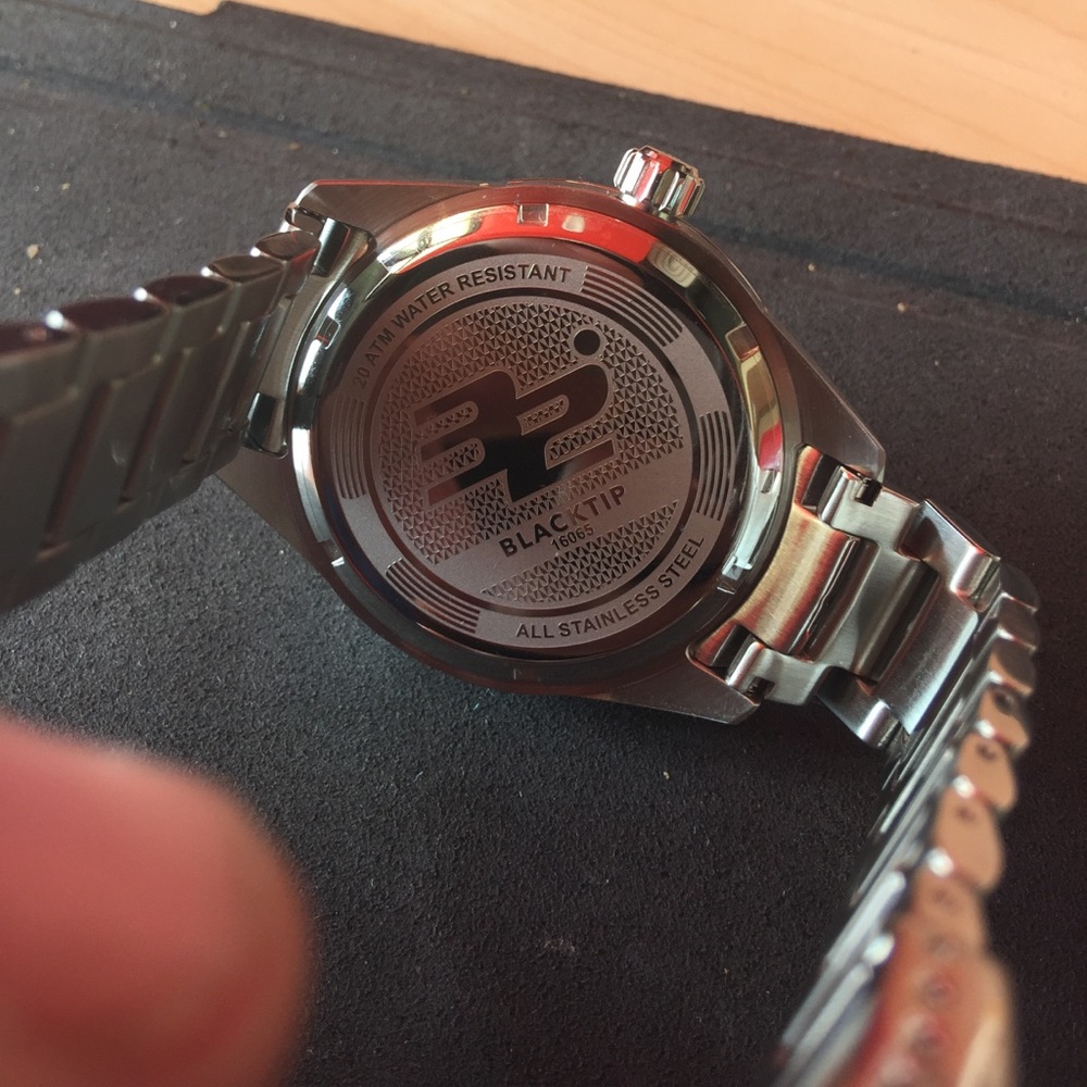 32 degree blacktip - Picture 5 of 8