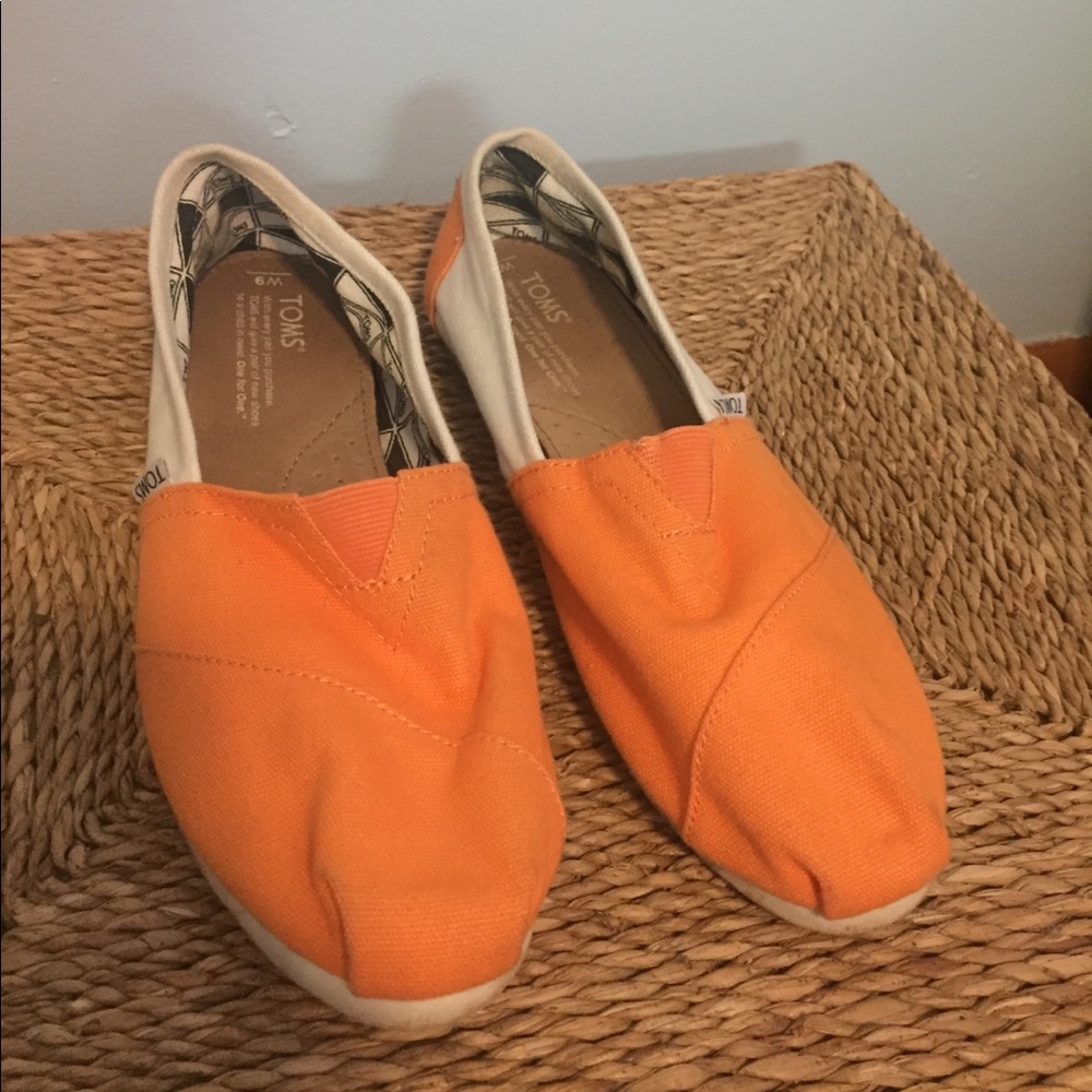 Orange and White TOMS