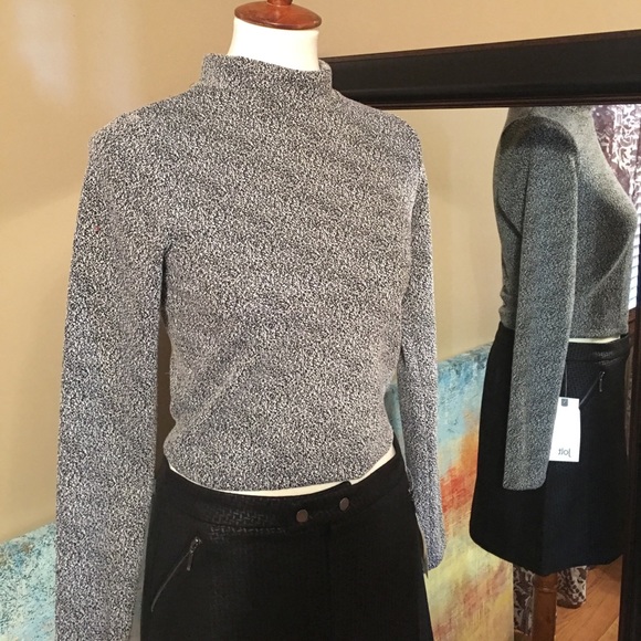 💥NWOT💥 Necessary Objects Jacquard Knit Crop Top - Picture 5 of 5