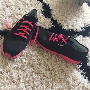 Women's running shoes