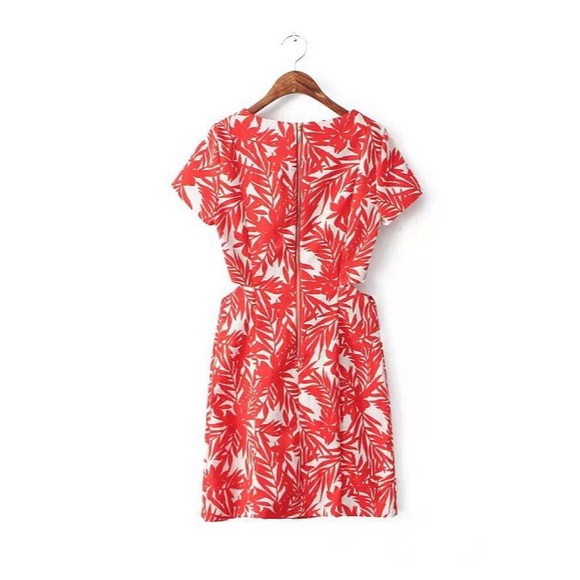 'ELLERY' Red Palm Tree Printed Cut Out Shift Dress - Picture 3 of 4