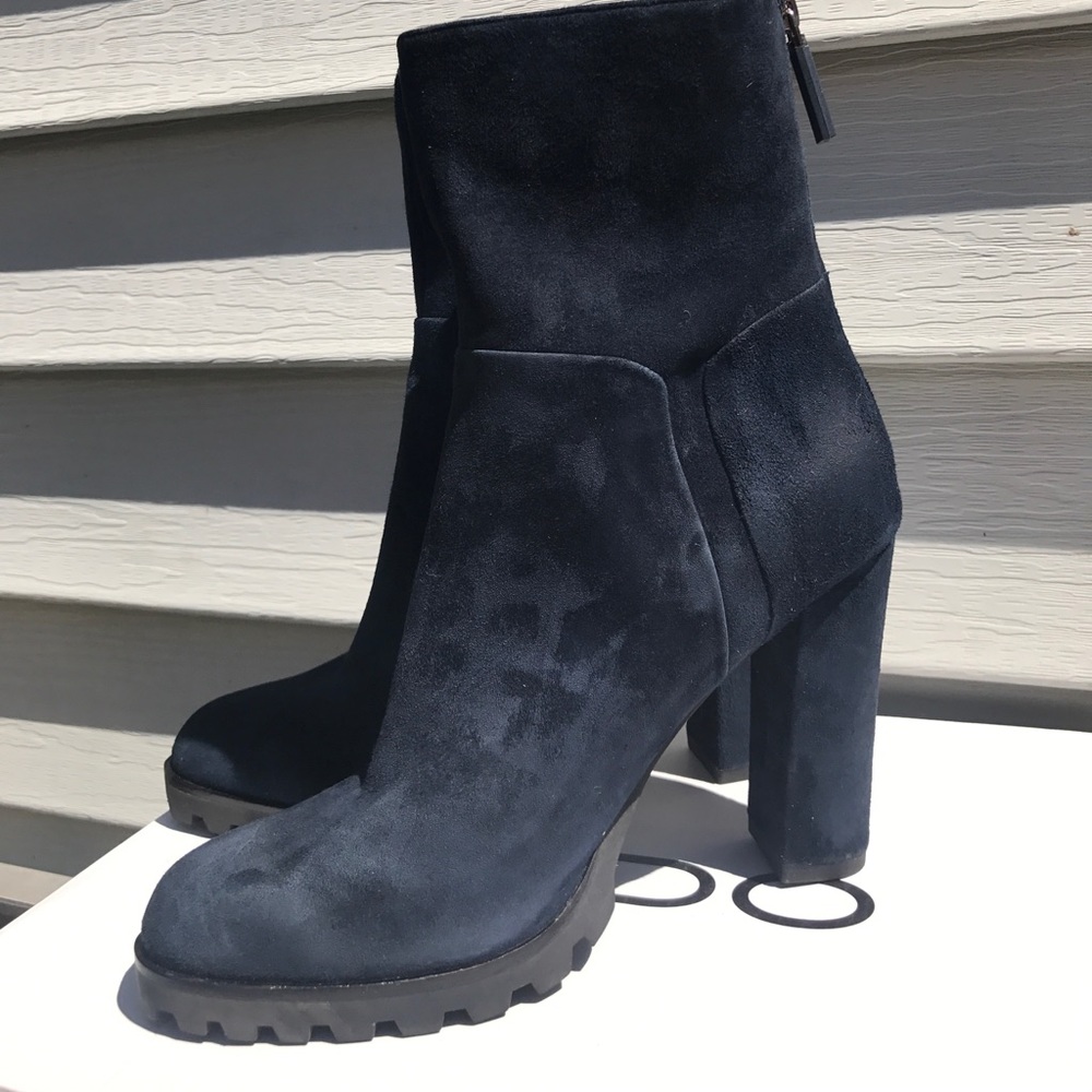 Aldo Suede ankle bootie