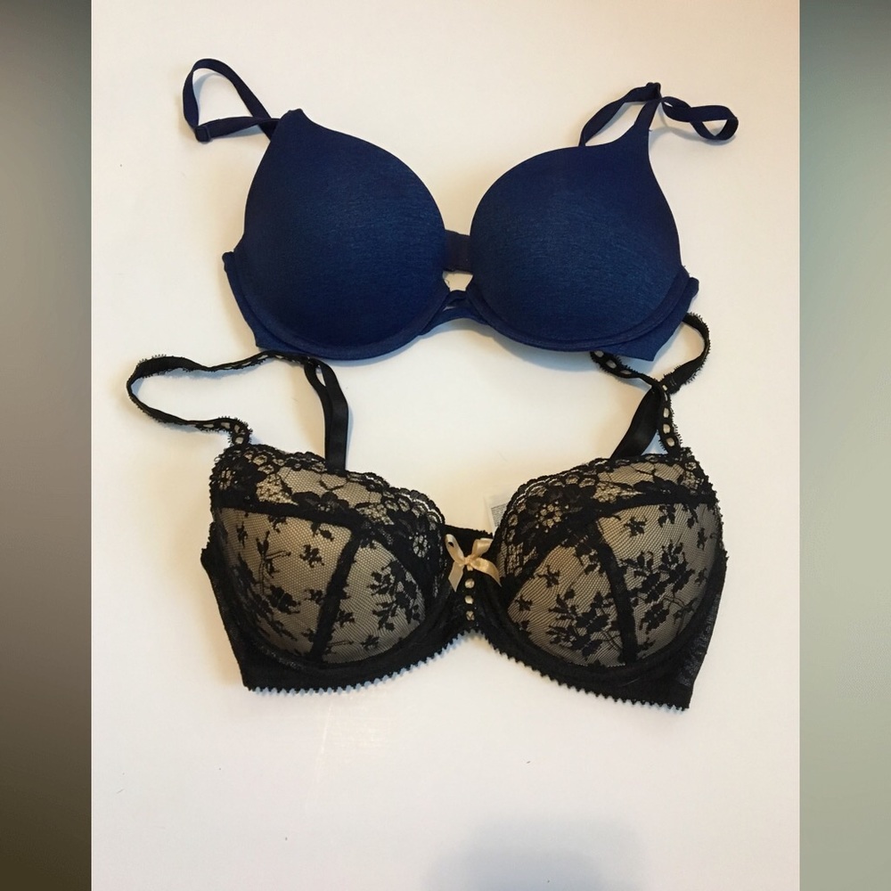 32C Blue Victoria's Secret & Lace Forever 21 Bras
