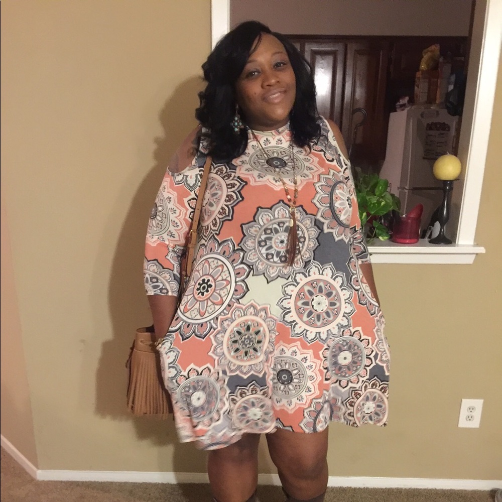 Meet your Posher, Sharon