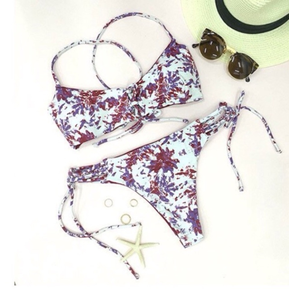 Cheeky floral bikini