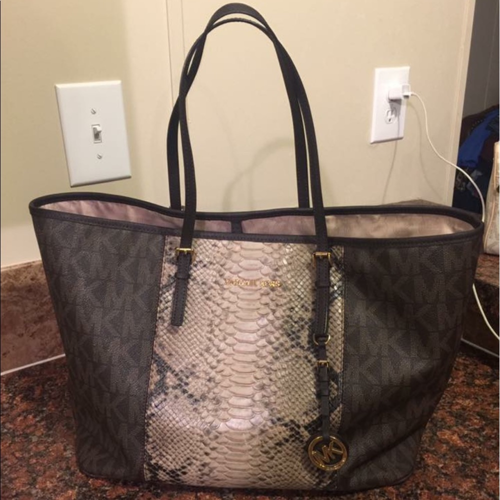 Michael Kors Purse