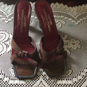 Size 8 M couture sandals