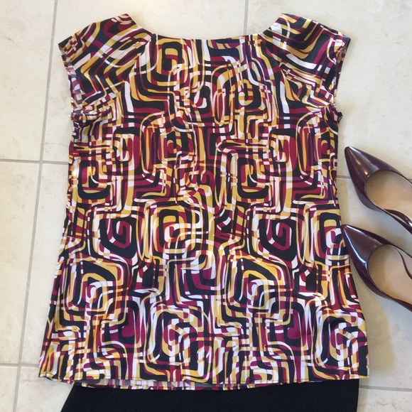 LIZ&CO SIZE S SATIN TOP NWOT - Picture 5 of 5