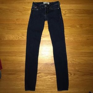 Dark wash hollister jeans