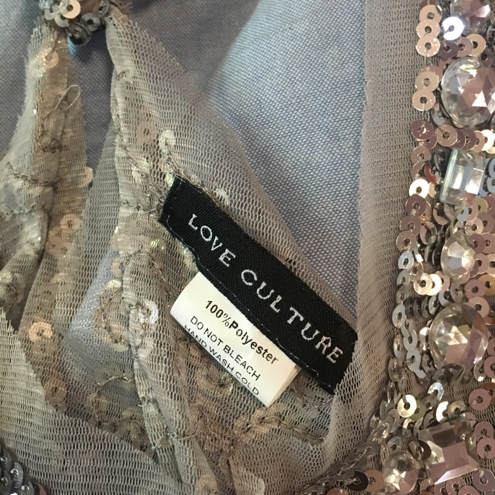 Silver sequin tunic - Picture 3 of 3