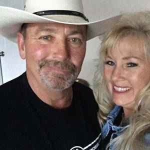 Meet your Posher, Tina