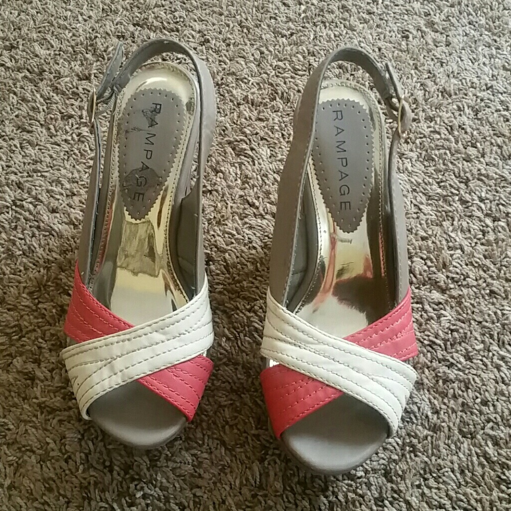 Shoes - Picture 2 of 3