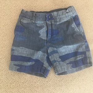 2T jcrew camo shorts