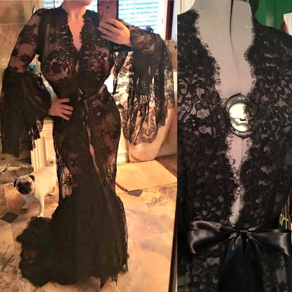 Custom Couture French Chantilly Lace Gown Robe - Picture 3 of 4